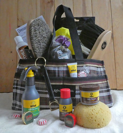 Dressage Basket